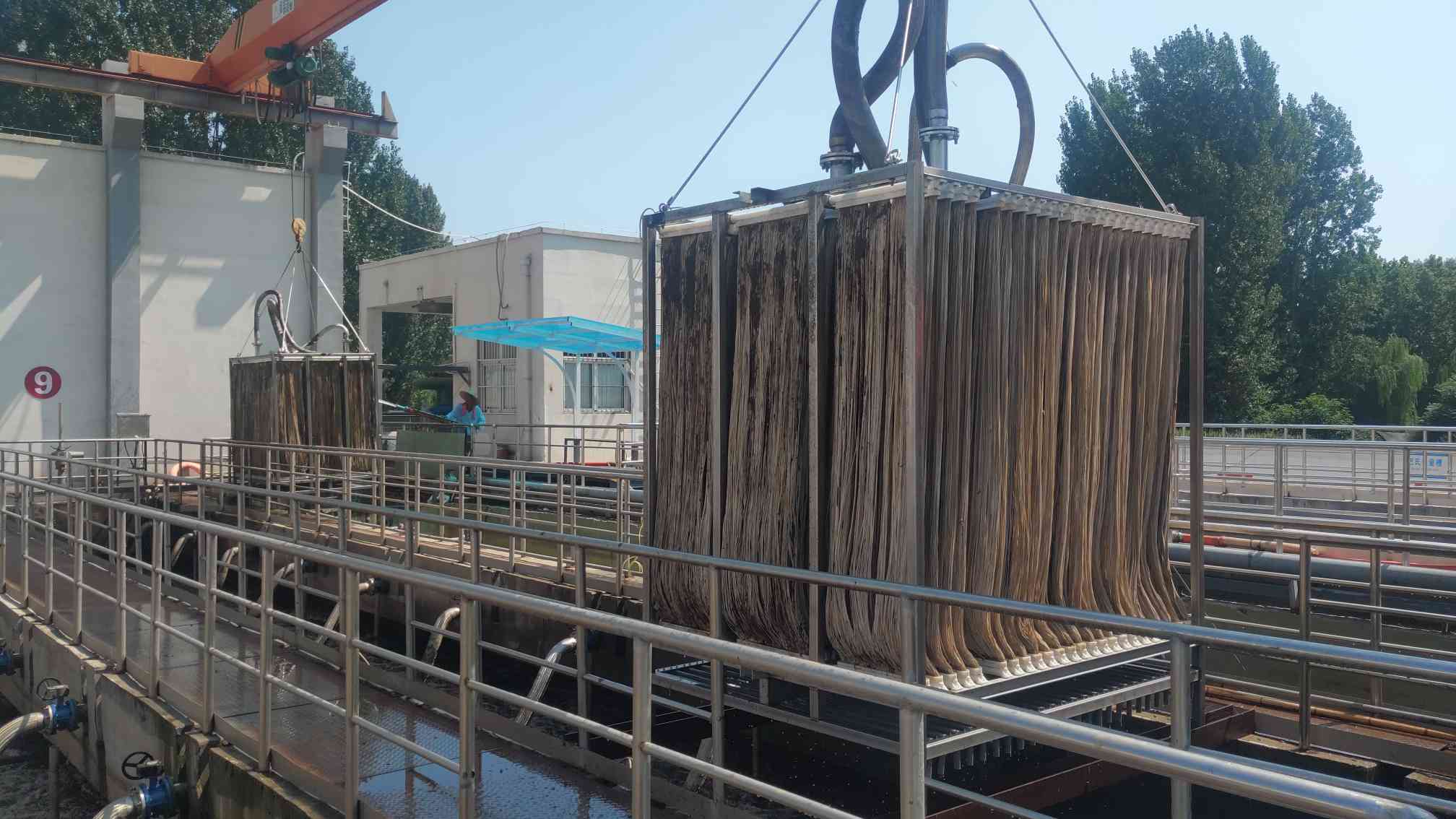 河北某污水处理厂MBR膜更换项目